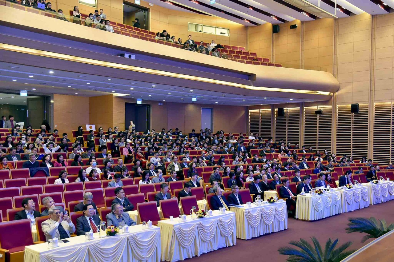 Đoàn kết, sáng tạo, kỷ cương, bản lĩnh, vượt mọi thách thức, phát huy vai trò tiên phong của đối ngoại trong giai đoạn phát triển mới của đất nước