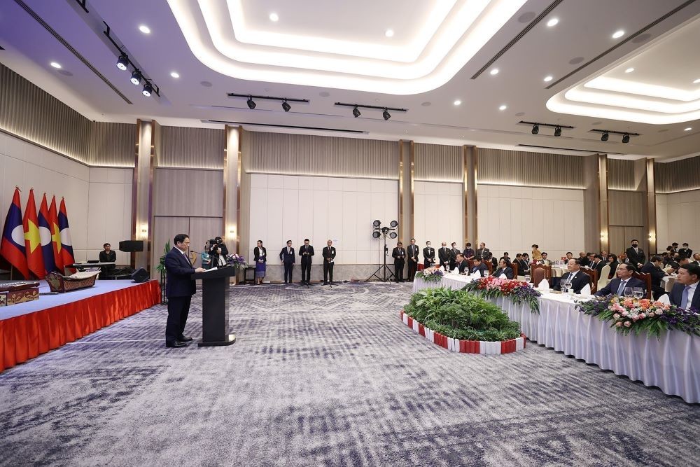 Quang cảnh tiệc chiêu đãi Thủ tướng Phạm Minh Chính và đoàn cấp cao Việt Nam do Thủ tướng CHDCND Lào Sonexay Siphandone chủ trì. Ảnh: Dương Giang-TTXVN