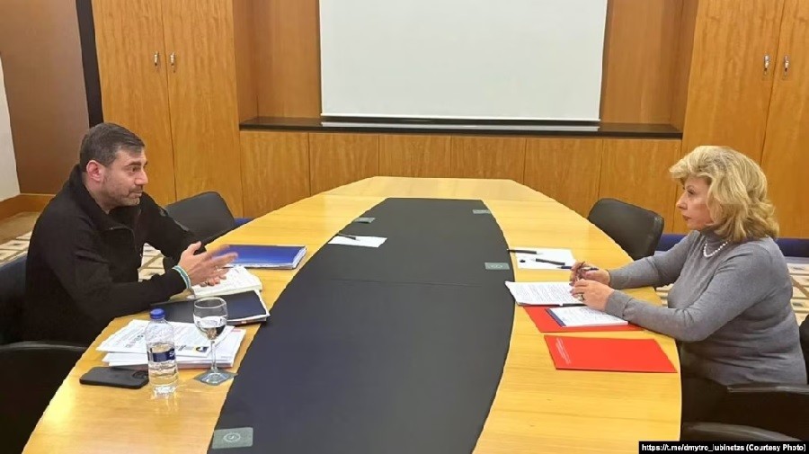 Quan chức Nga và Ukraine gặp mặt: Moscow nêu 'sự cần thiết phải ngừng bắn'