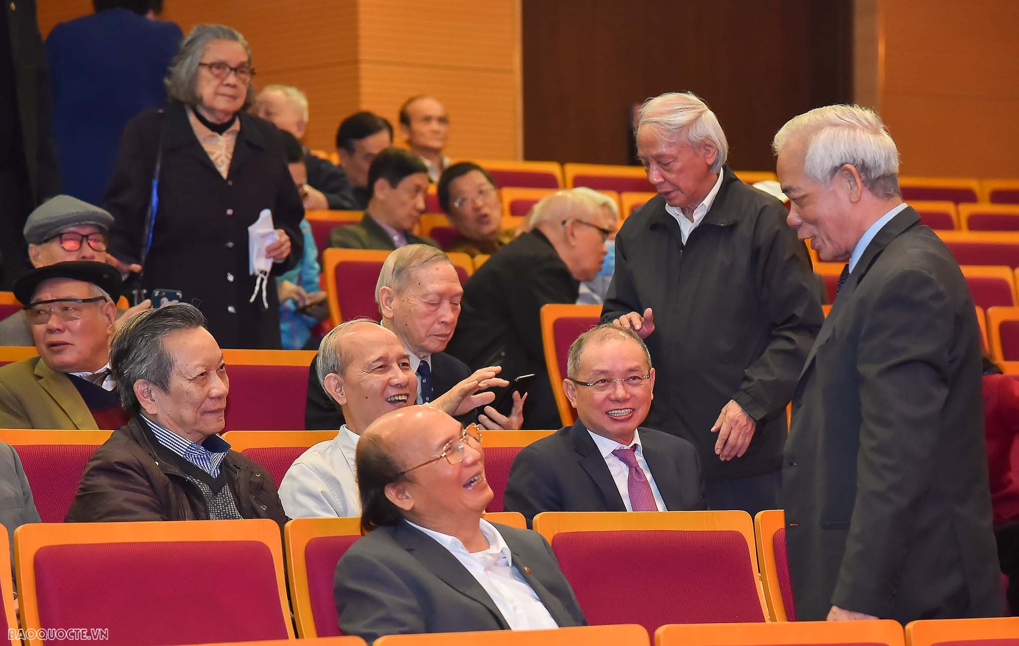 Bộ trưởng Bùi Thanh Sơn chúc Tết cán bộ hưu trí Bộ Ngoại giao Bộ trưởng Bùi Thanh Sơn chúc Tết cán bộ hưu trí Bộ Ngoại giao