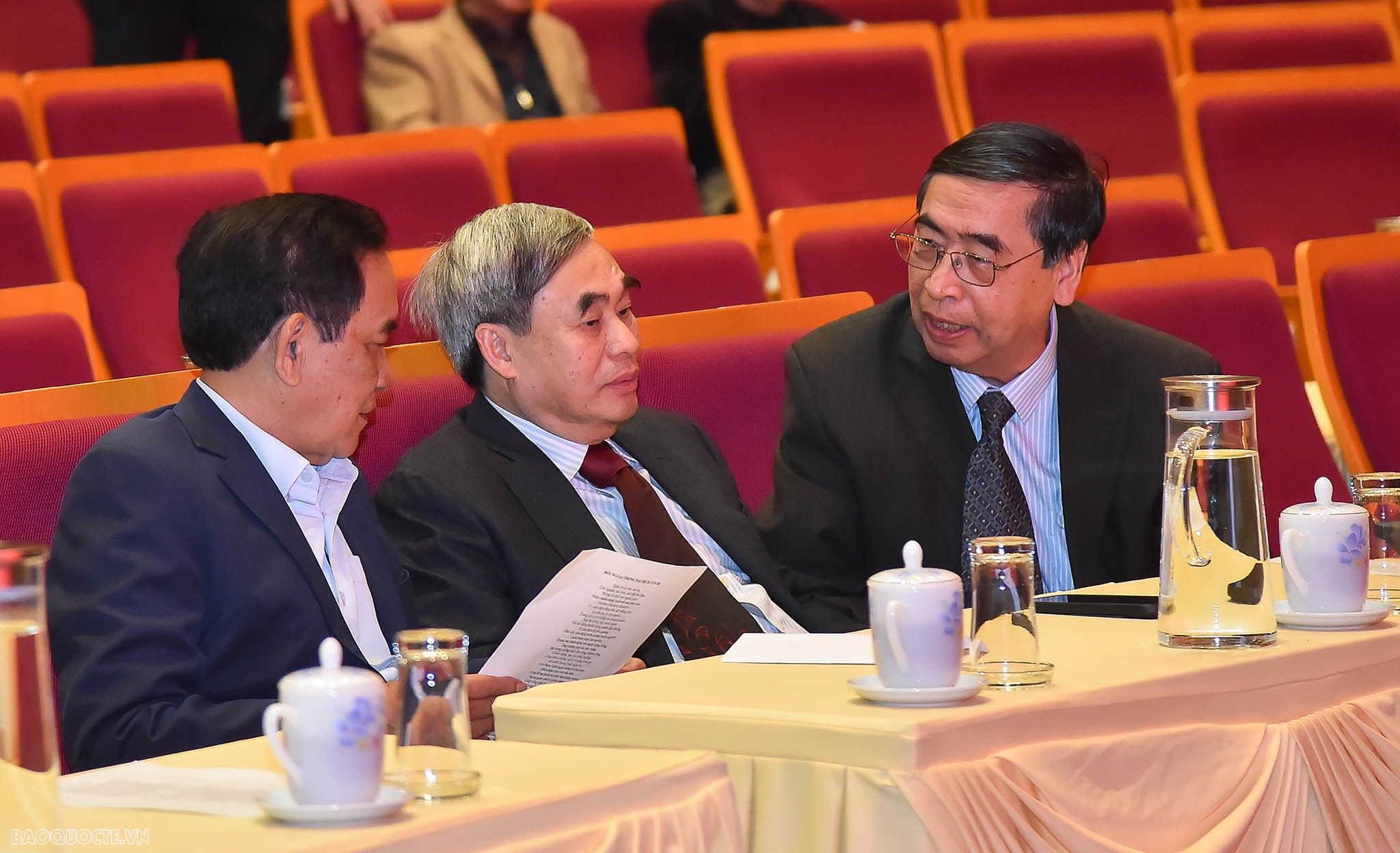 Bộ trưởng Bùi Thanh Sơn chúc Tết cán bộ hưu trí Bộ Ngoại giao Bộ trưởng Bùi Thanh Sơn chúc Tết cán bộ hưu trí Bộ Ngoại giao