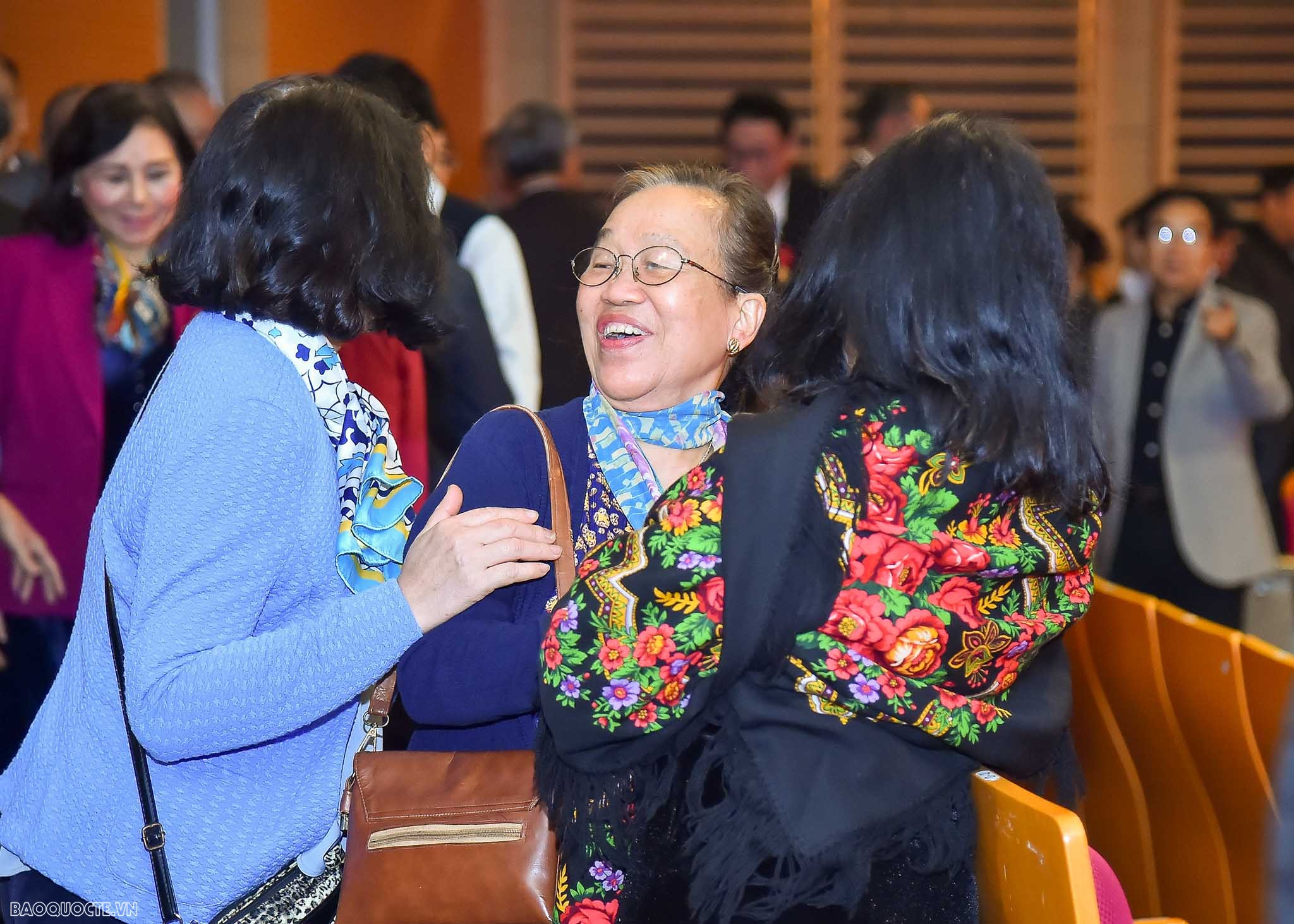 Bộ trưởng Bùi Thanh Sơn chúc Tết cán bộ hưu trí Bộ Ngoại giao Bộ trưởng Bùi Thanh Sơn chúc Tết cán bộ hưu trí Bộ Ngoại giao