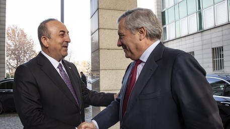 italy uu tien chong nhap cu bat hop phap