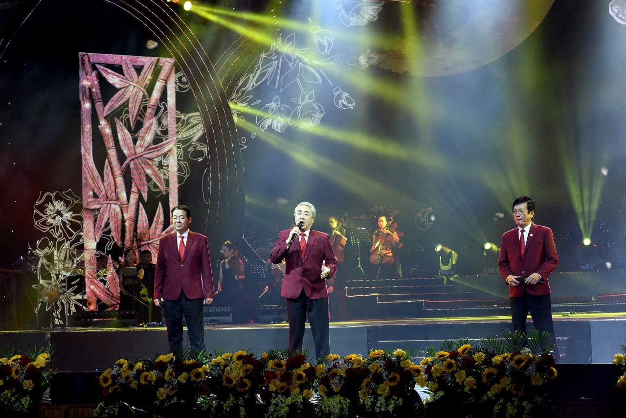 Khai mạc chương trình giao lưu nghệ thuật  Xuân Quê hương năm 2023