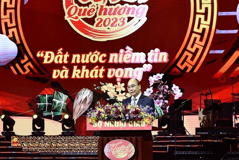 Đối ngoại trong tuần: Thủ tướng kết thúc tốt đẹp chuyến thăm Lào; tổng kết công tác ngành Ngoại giao năm 2022; Xuân Quê hương 2023