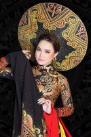 Hoa hậu Nhân ái Liễu Nhung: 'Sống là cho đi, đâu phải chỉ nhận lại cho riêng mình'