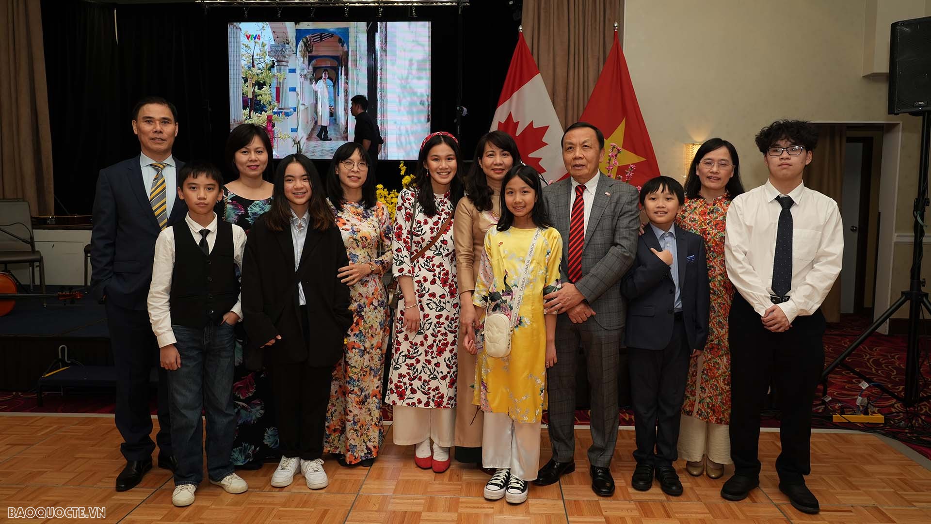 Nồng ấm Xuân Quê hương Quý Mão tại Vancouver, Canada Nồng ấm Xuân Quê hương Quý Mão tại Vancouver, Canada