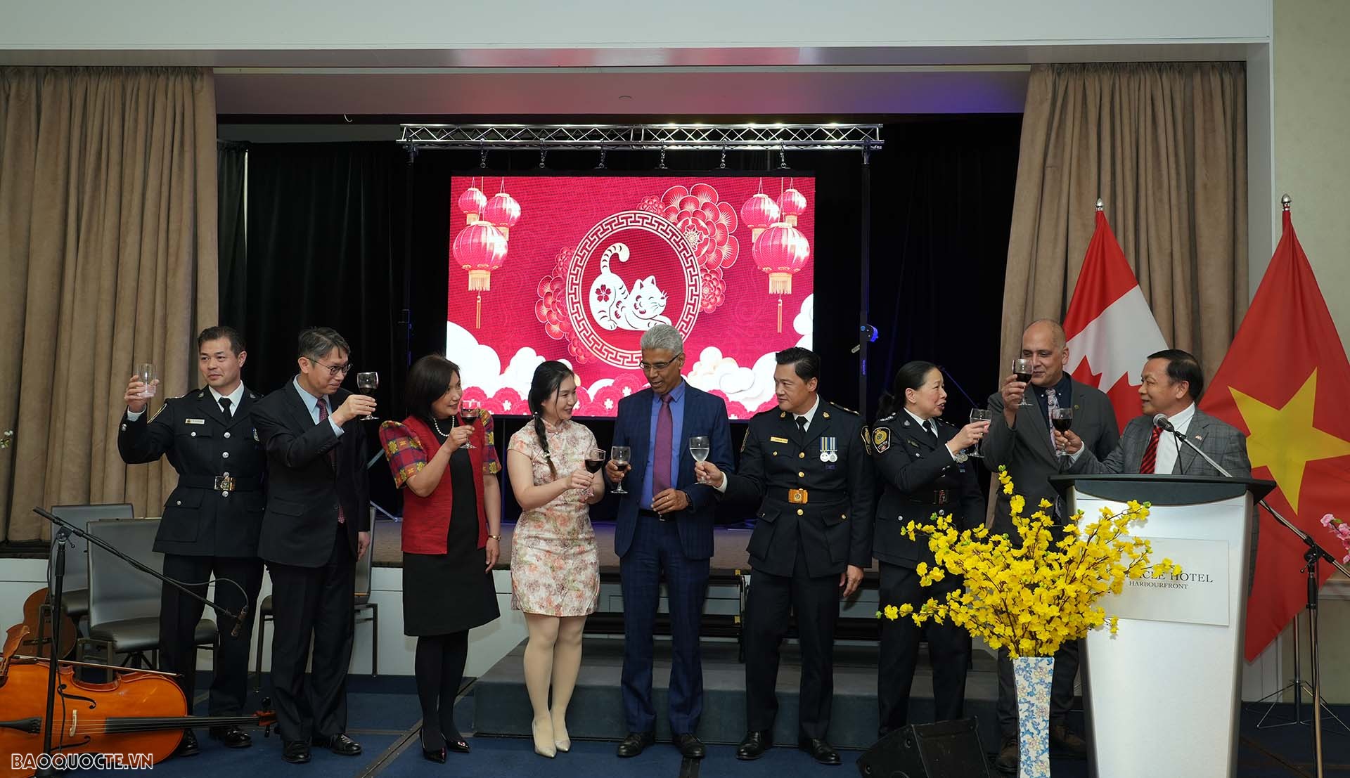 Nồng ấm Xuân Quê hương Quý Mão tại Vancouver, Canada Nồng ấm Xuân Quê hương Quý Mão tại Vancouver, Canada