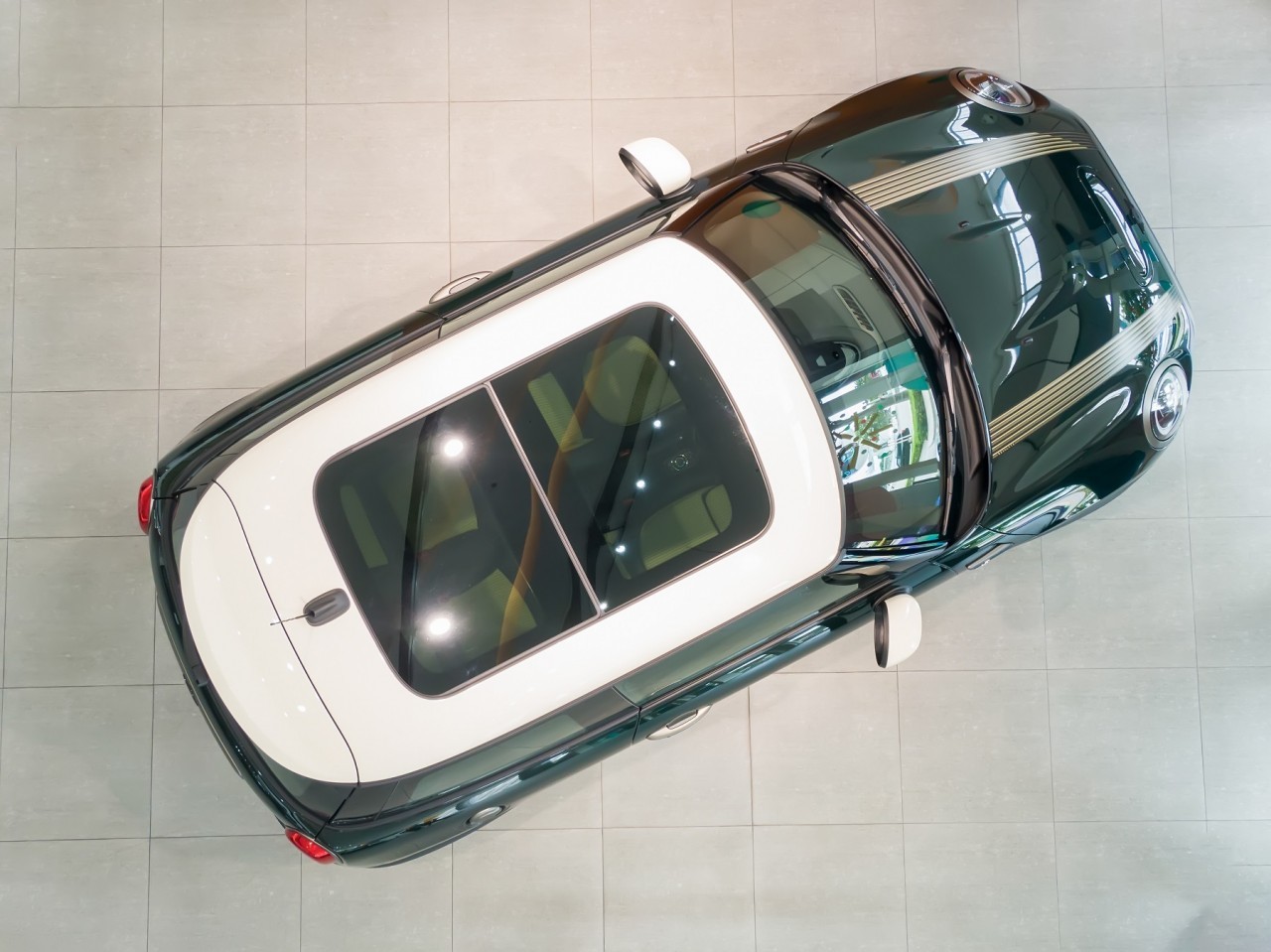 Cận cảnh chi tiết Mini Cooper S 3 cửa Resolute Edition mới ra mắt tại Việt Nam