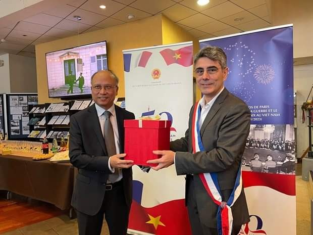 Kỷ niệm 50 năm ký kết Hiệp định Paris tại Pháp