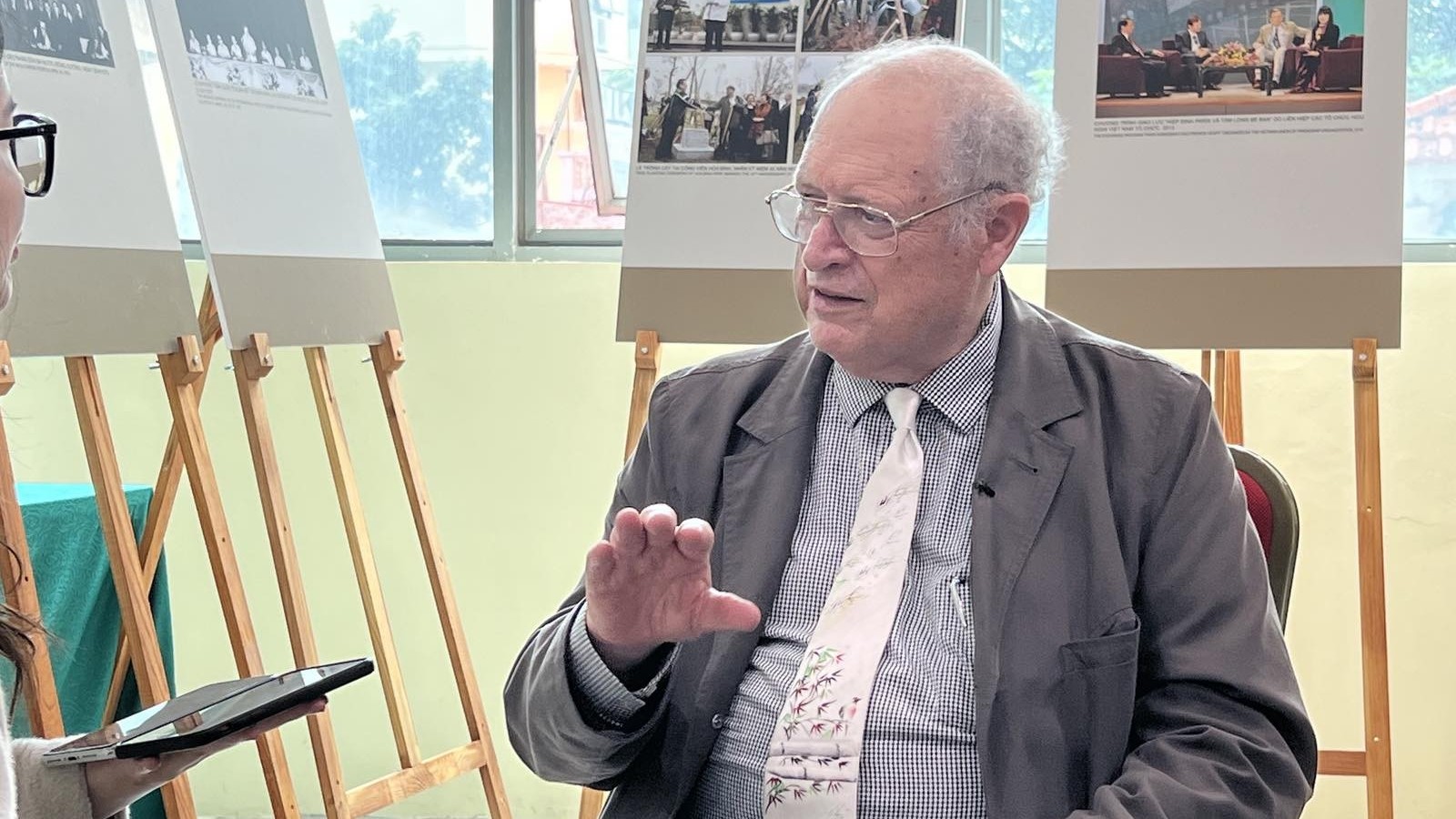 Người Mỹ từng bị bắt vì biểu tình chống chiến tranh Việt Nam nói về lý và tình thôi thúc ông 'chọn lẽ phải'