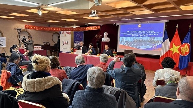 to chuc trong the le ky niem 50 nam ngay ky hiep dinh paris tai phap