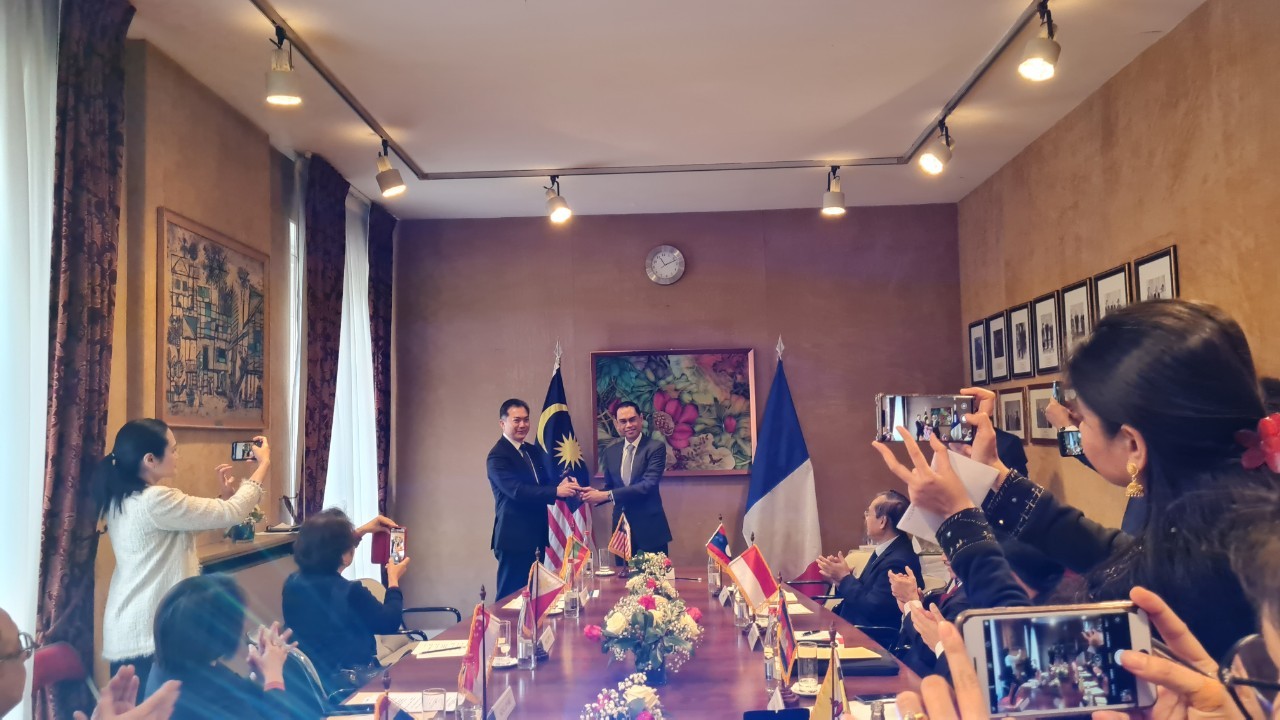 Nhiều nội dung quan trọng trong cuộc họp Ủy ban ASEAN tại Paris