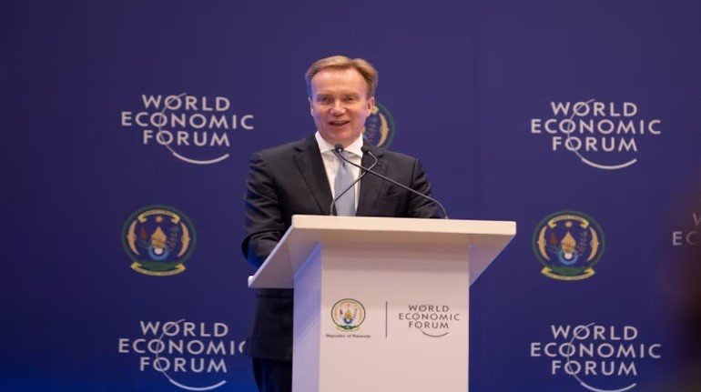 Chủ tịch Diễn đàn Kinh tế thế giới (WEF) Borge Brende Bế mạc Hội nghị thường niên lần thứ 53 Diễn đàn Kinh tế thế giới (WEF). (Nguồn: Twitter) Chủ tịch Diễn đàn Kinh tế thế giới (WEF) Borge Brende Bế mạc Hội nghị thường niên lần thứ 53 Diễn đàn Kinh tế thế giới (WEF). (Nguồn: Twitter)
