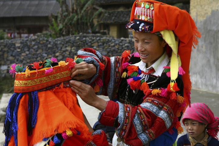 Người Lô Lô có tục đi ăn trộm lấy may ngày Tết. (Ảnh: Nguyên Vũ)