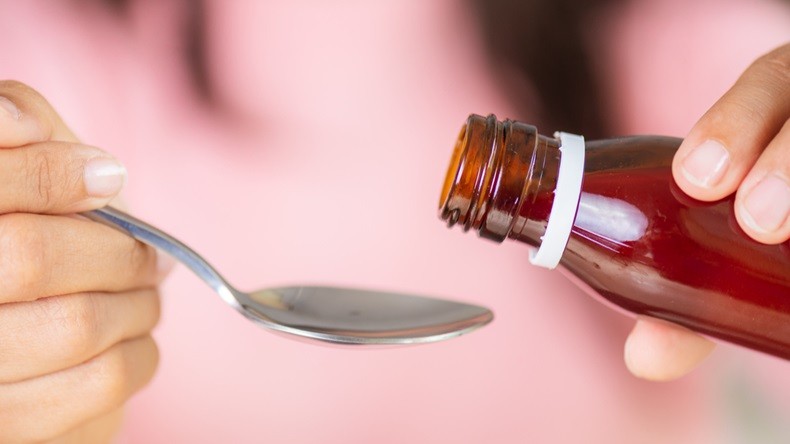 Mỹ bắt tay WHO xem xét thực hư vụ siro ho trẻ em chứa chất độc hại. (Nguồn: HBW Insight) Mỹ bắt tay WHO xem xét thực hư vụ siro ho trẻ em chứa chất độc hại. (Nguồn: HBW Insight)