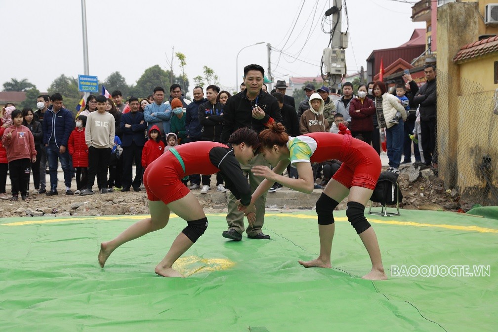Quyết liệt hội vật Trà Xuyên ngày xuân