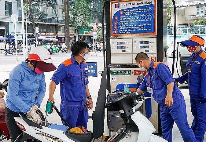 Giá xăng dầu hôm nay 27/1: Đảo chiều tăng mạnh; kỳ điều hành tới, giá xăng trong nước sẽ tăng thêm 2.000 đồng/lít?