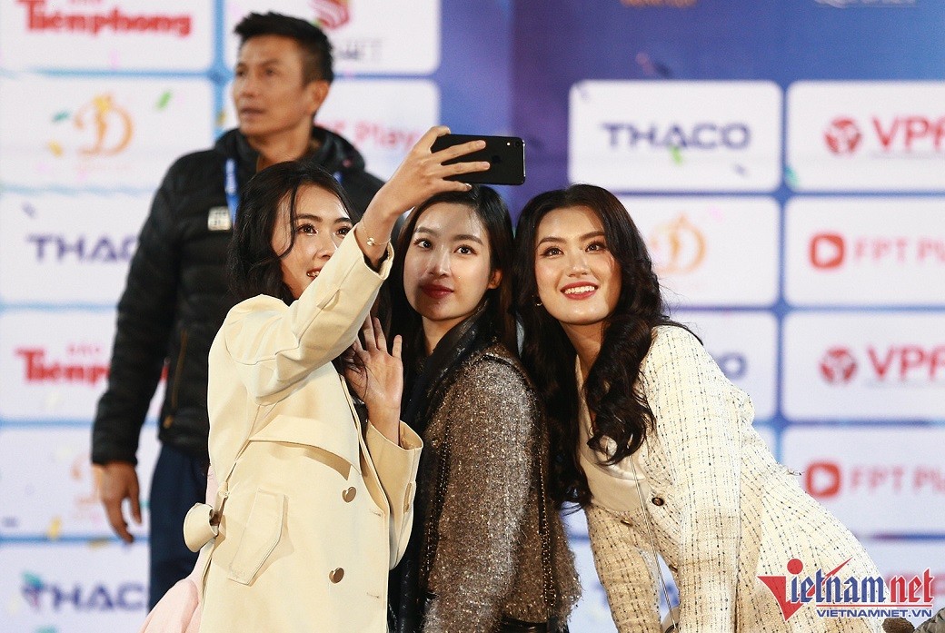 Hoa hậu Đỗ Mỹ Linh