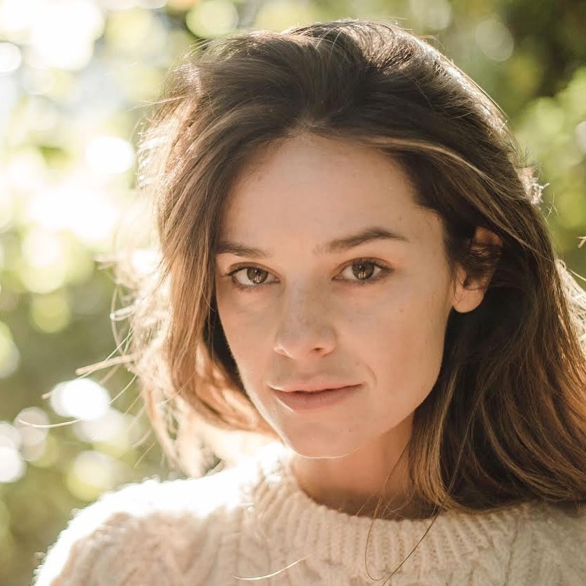 Nhan sắc vợ sắp cưới của Song Joong Ki