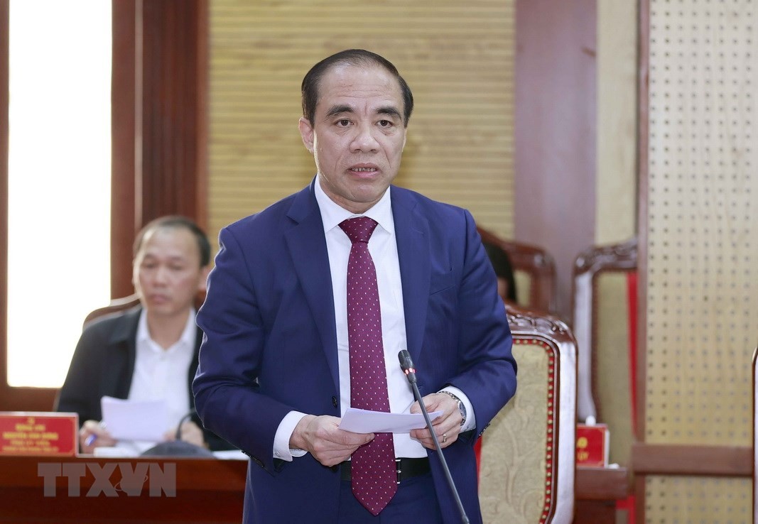 Ông Chẩu Văn Lâm, Ủy viên Trung ương Đảng, Bí thư Tỉnh ủy, Trưởng đoàn đại biểu Quốc hội tỉnh Tuyên Quang phát biểu. (Ảnh: Doãn Tấn/TTXVN)