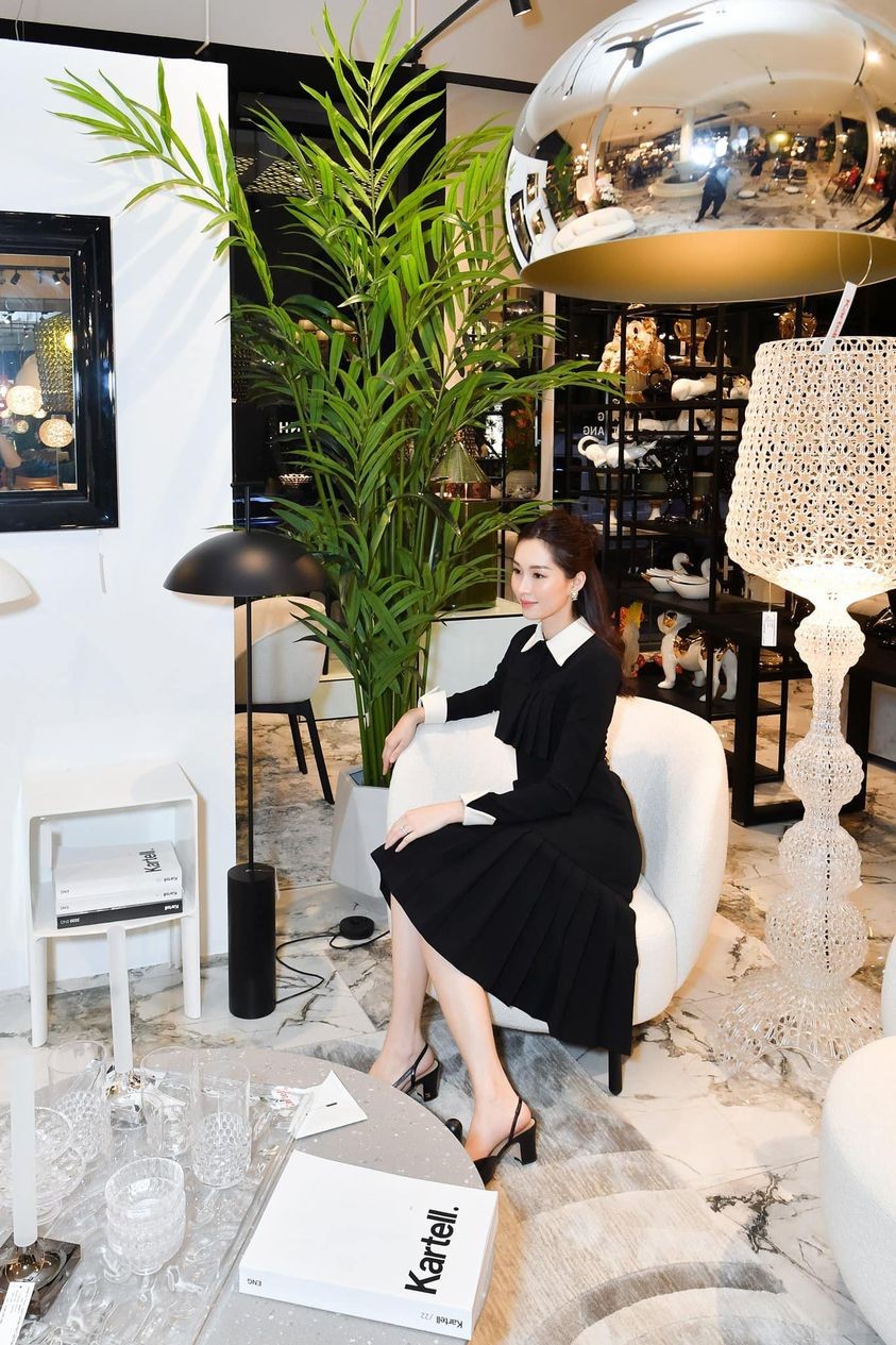 Nhan sắc trong veo của Hoa hậu Đặng Thu Thảo