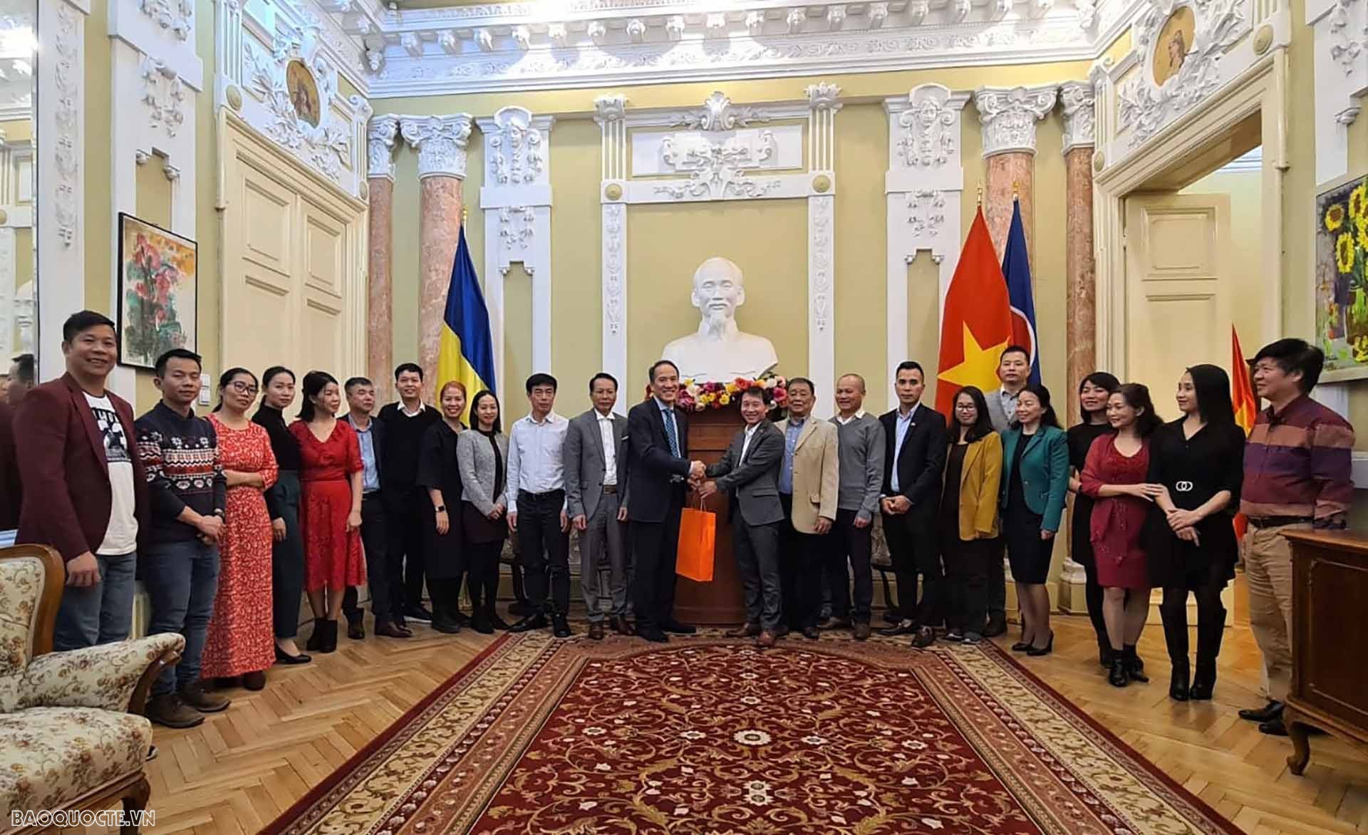 Cộng đồng người Việt tại Romania đón năm mới 2023 cùng đất nước với khí thế mới