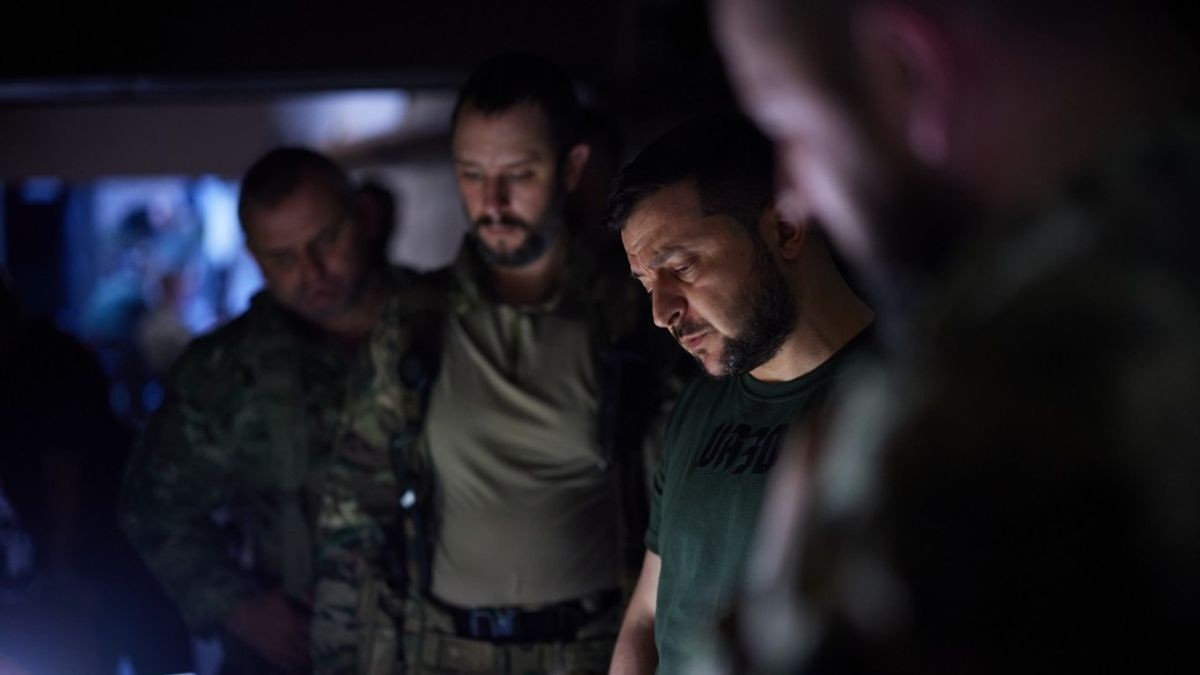 Tổng thống Zelensky đã thảo luận về tình hình thực địa. (Nguồn: President.gov.ua)