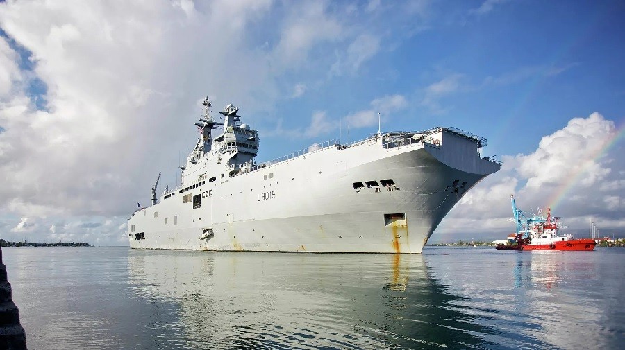 Pháp điều tàu sân bay trực thăng đến Vịnh Bengal tập trận cùng Bộ tứ. (Nguồn: AFP) Pháp điều tàu sân bay trực thăng đến Vịnh Bengal tập trận cùng Bộ tứ. (Nguồn: AFP)