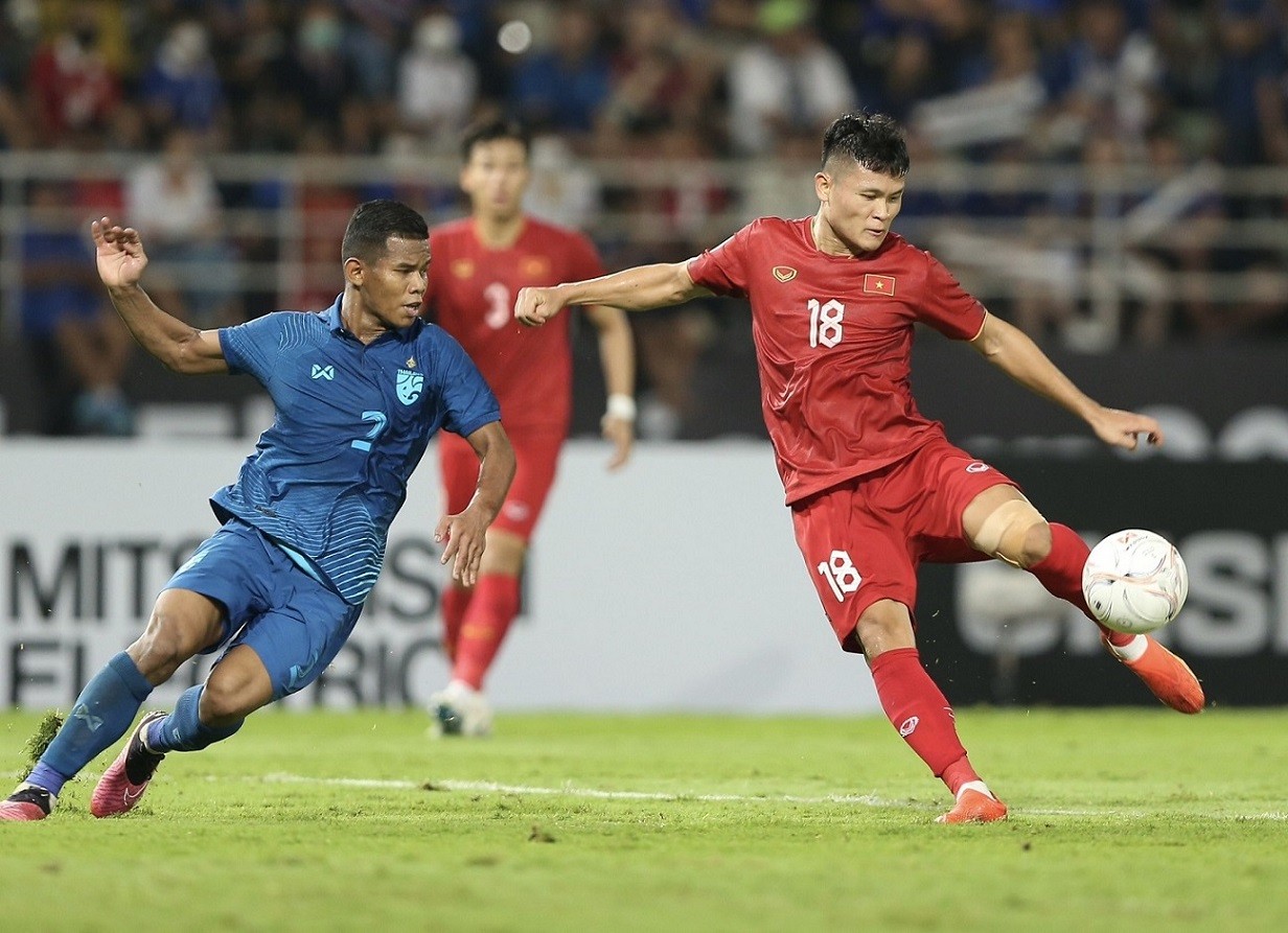 Tiền vệ Hoàng Đức có giá chuyển nhượng cao nhất V-League 2023