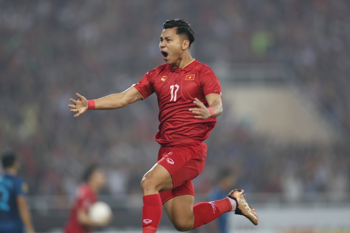 Tiền vệ Hoàng Đức có giá chuyển nhượng cao nhất V-League 2023