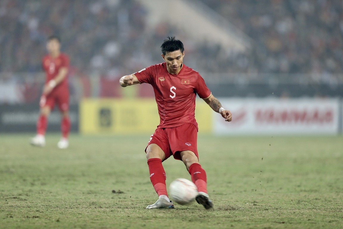 Tiền vệ Hoàng Đức có giá chuyển nhượng cao nhất V-League 2023