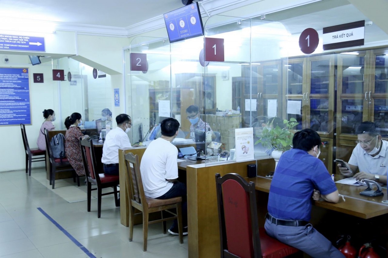 Triển khai công tác lãnh sự với tinh thần 'phục vụ' cao nhất, lấy sự hài lòng của người dân làm thước đo hiệu quả