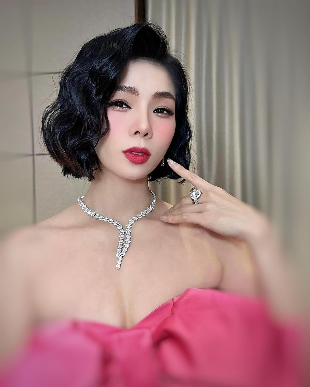 Sao Việt Sao Việt