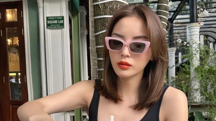Chiếc túi hàng hiệu đủ màu sắc 'được lòng' các mỹ nhân Việt
