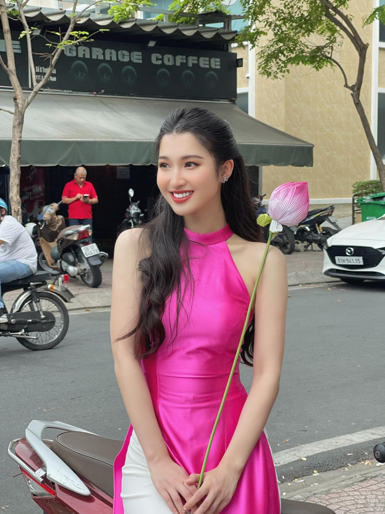 Ngắm vẻ dịu dàng của Á hậu Phương Nhi