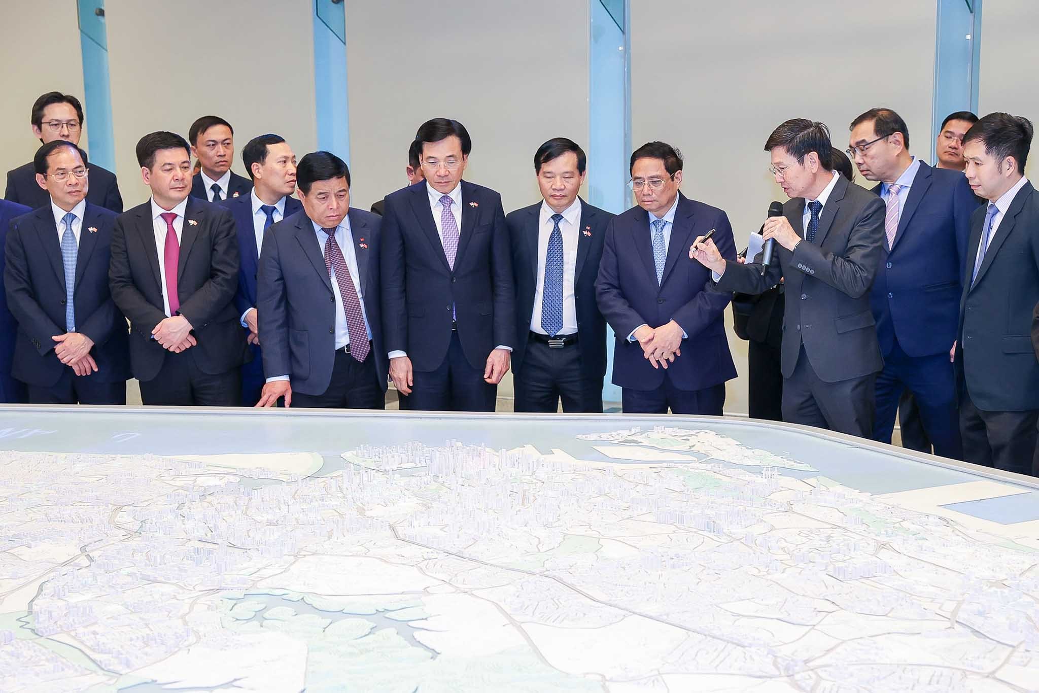 Thủ tướng đặt câu hỏi về triết lý quy hoạch của Singapore Thủ tướng đặt câu hỏi về triết lý quy hoạch của Singapore