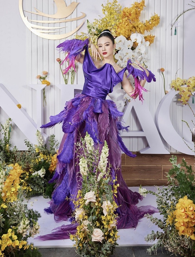 Angela Phương Trinh