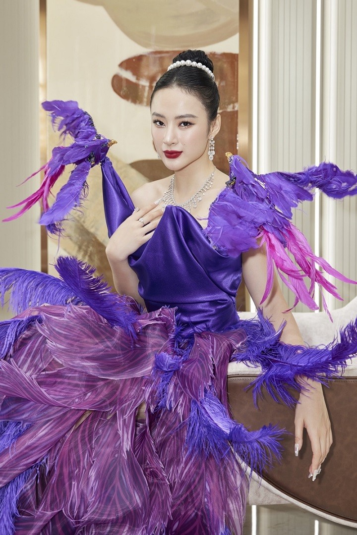 Angela Phương Trinh