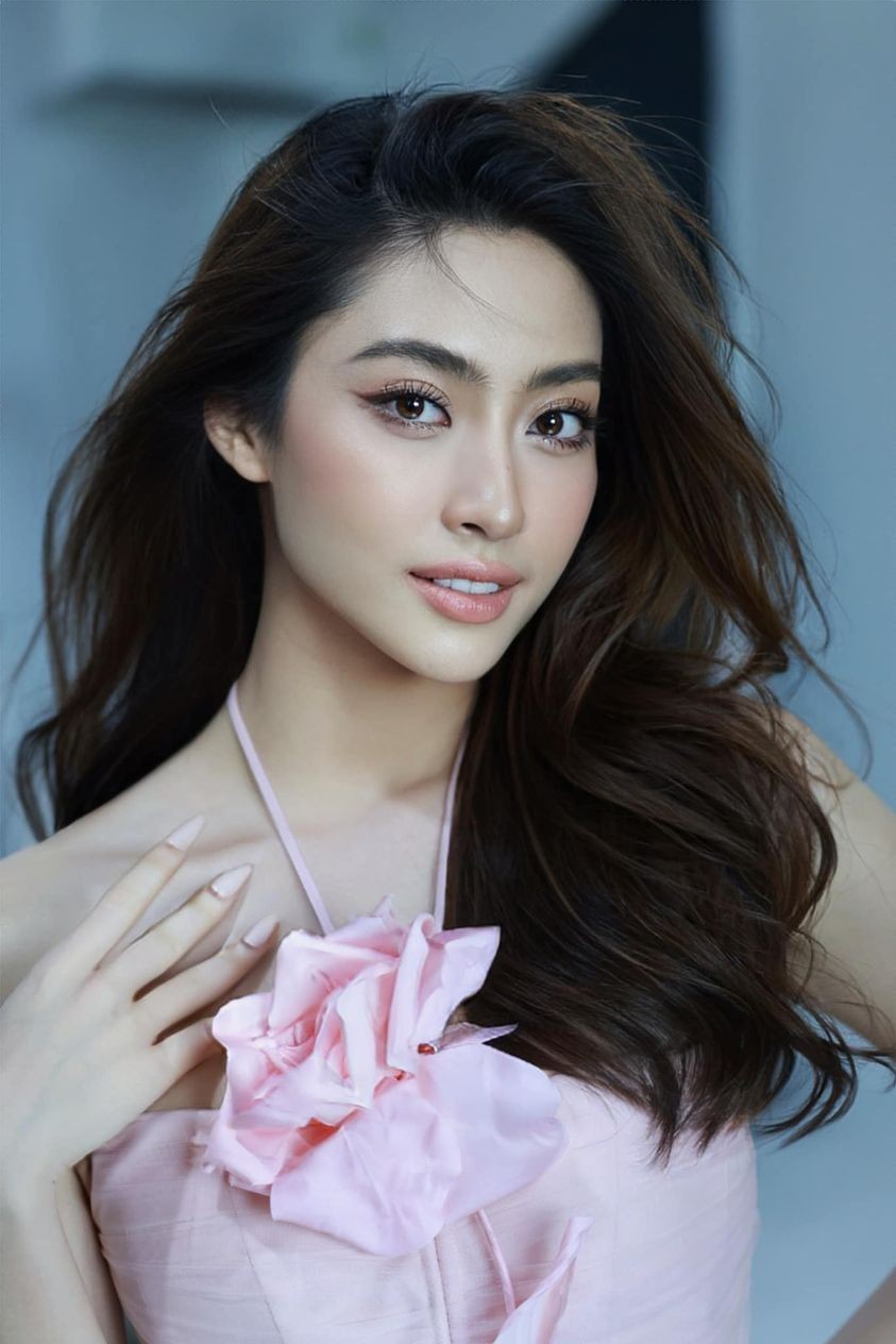 Hoa hậu Lương Thùy Linh