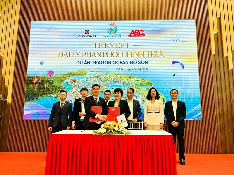 ễ ký kết đại lý phân phối chiến lược giữa ABC Việt Nam và Glexhomes - đơn vị quản lý kinh doanh và marketing dự án Dragon Ocean Đồ Sơn (Ảnh: ABC Việt Nam).