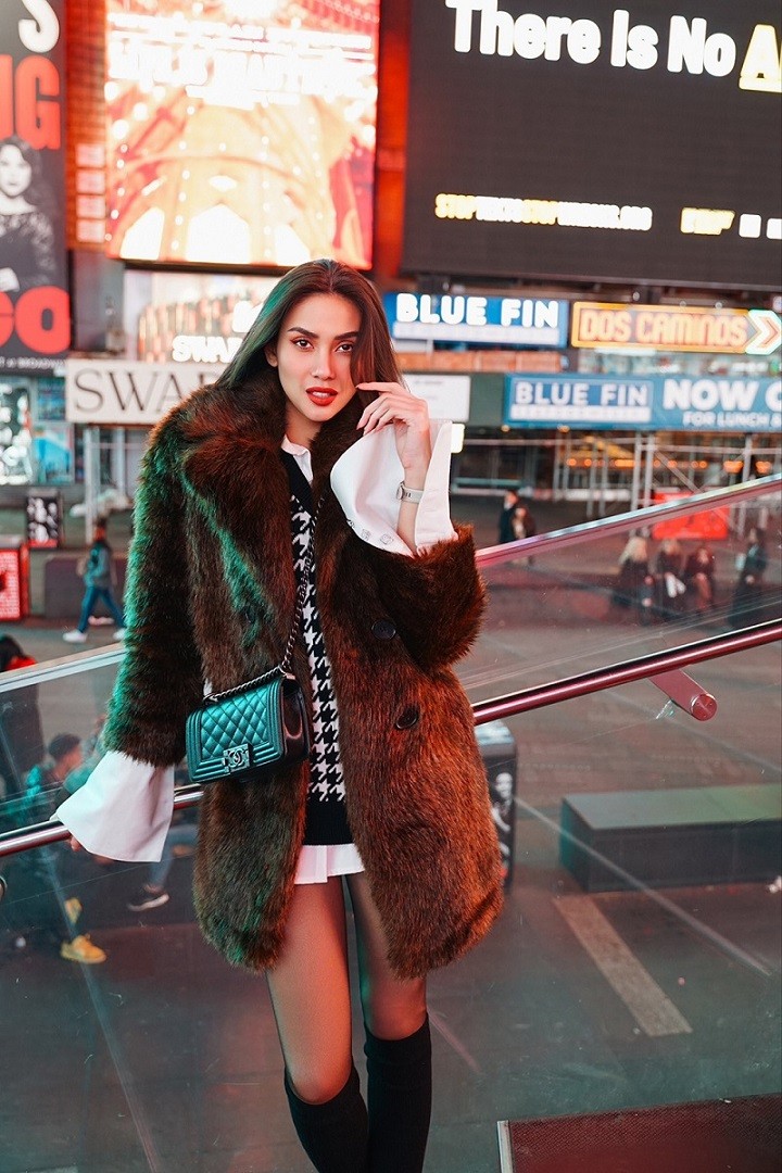 Võ Hoàng Yến Võ Hoàng Yến