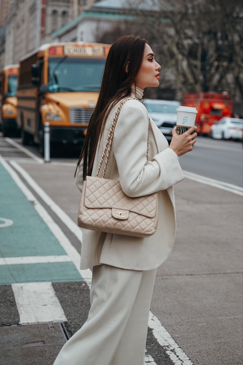 Võ Hoàng Yến Võ Hoàng Yến