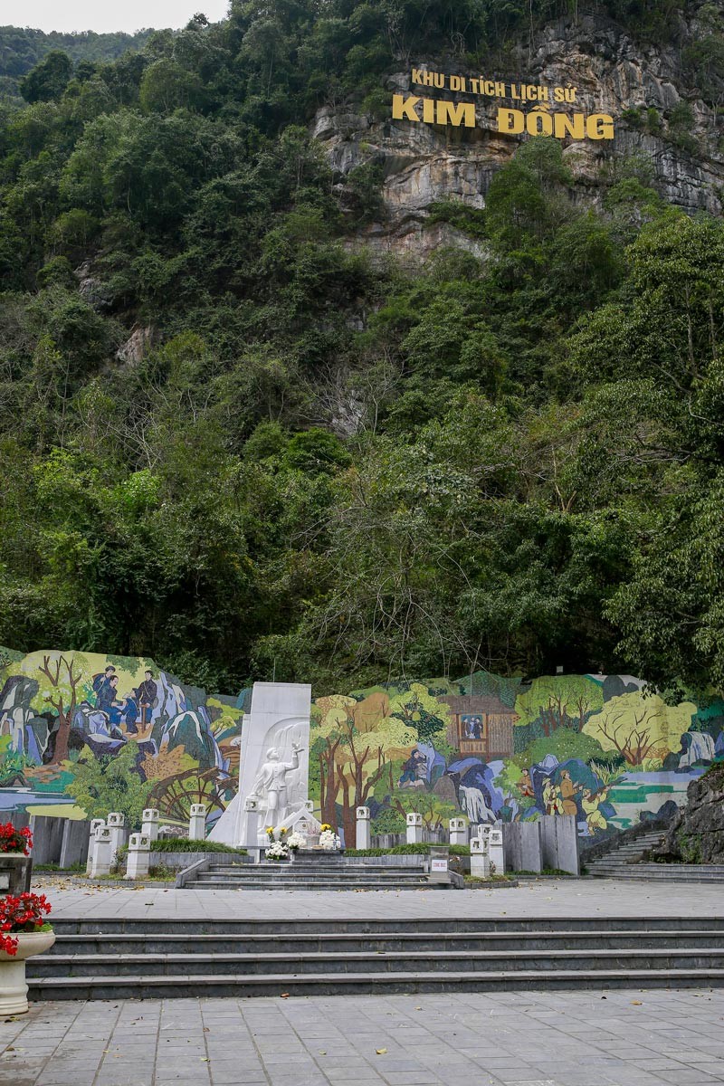 Hoạt động học tập thực tế theo tinh thần Chỉ thị số 05-CT/TW “Về đẩy mạnh học tập và làm theo tư tưởng đạo đức phong cách Hồ Chí Minh” tại Cao Bằng nh