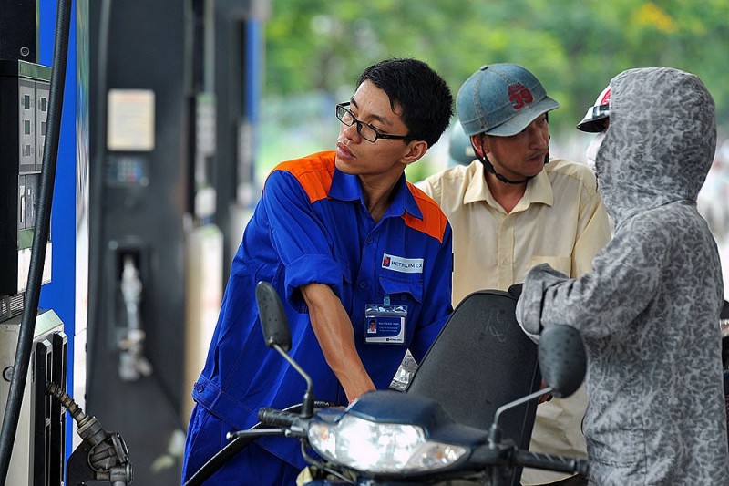 Giá xăng dầu hôm nay 13/2: Một tuần tăng; hôm nay, giá bán lẻ xăng sẽ về dưới 23.000 đồng/lít?