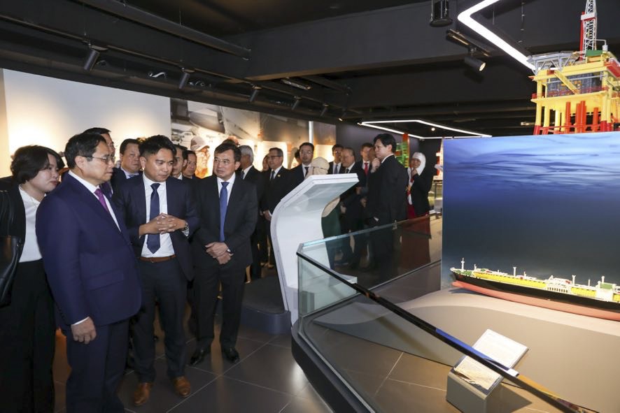 Chuyến đi 70 giờ, hơn 30 hoạt động và 5 điểm nhấn