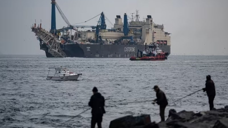 trung quoc khong con manh tay mua dau nga nguyen nhan la gi