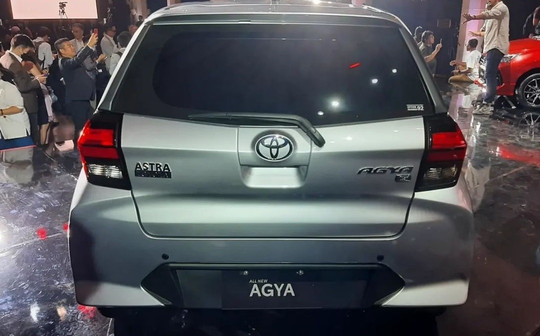 Cận cảnh chi tiết Toyota Wigo 2023 ra mắt tại Indonesia Cận cảnh chi tiết Toyota Wigo 2023 ra mắt tại Indonesia