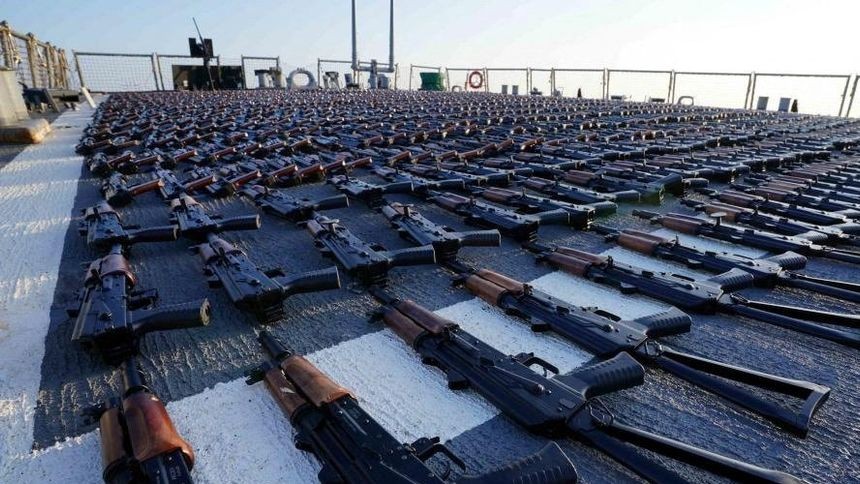 Mỹ định chuyển vũ khí tịch thu được từ Yemen cho Ukraine