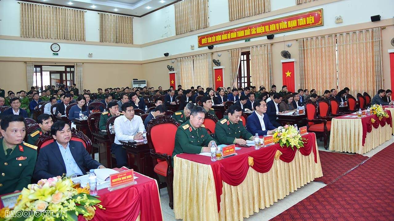 Bộ trưởng Ngoại giao Bùi Thanh Sơn dự Hội nghị tổng kết 10 năm thực hiện Nghị quyết Trung ương 8 khóa XI tỉnh Nghệ An